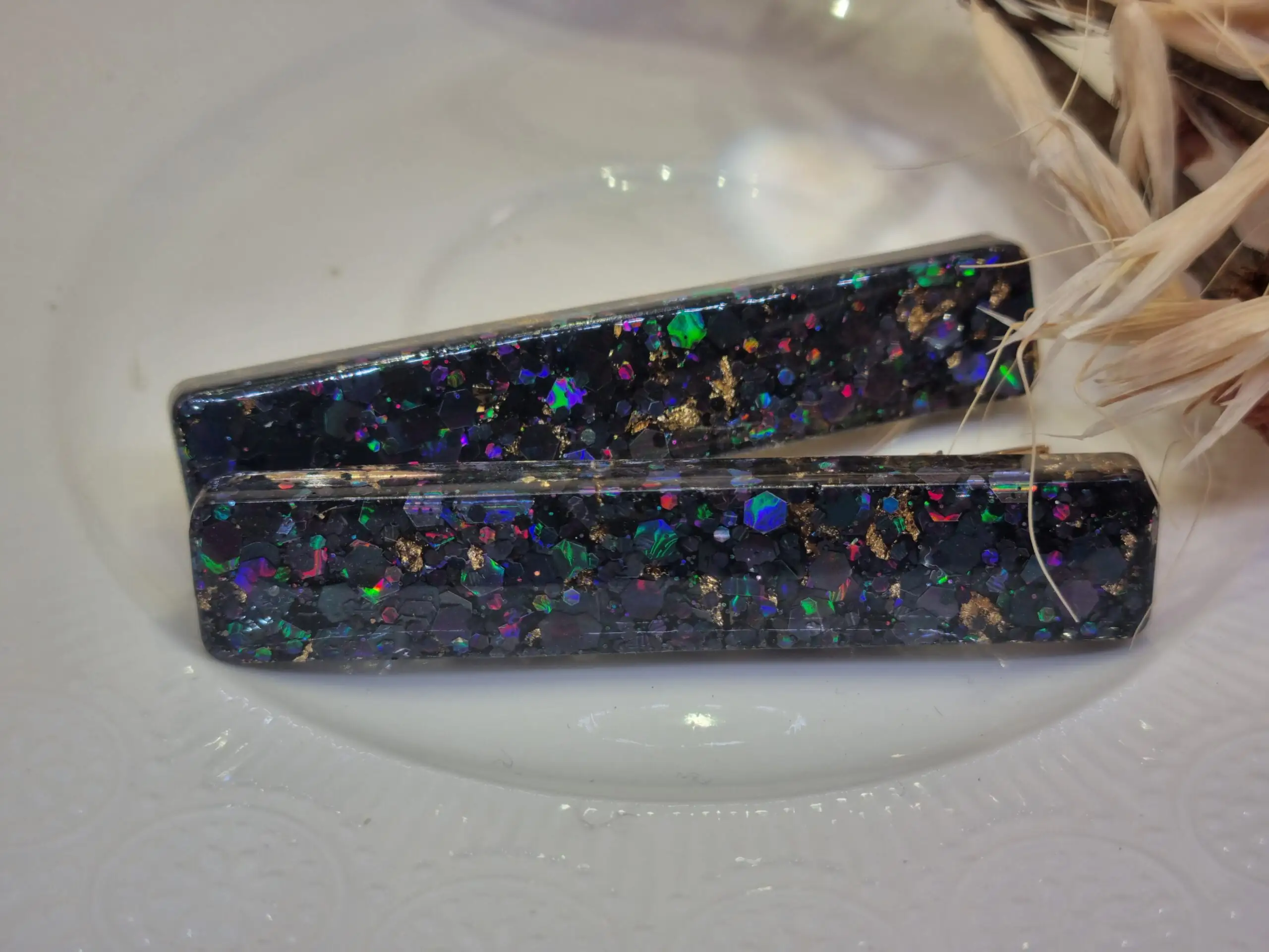Barrette Cheveux Rectangle en Résine – Style, Couleurs & Éclat ✨ – Image 3