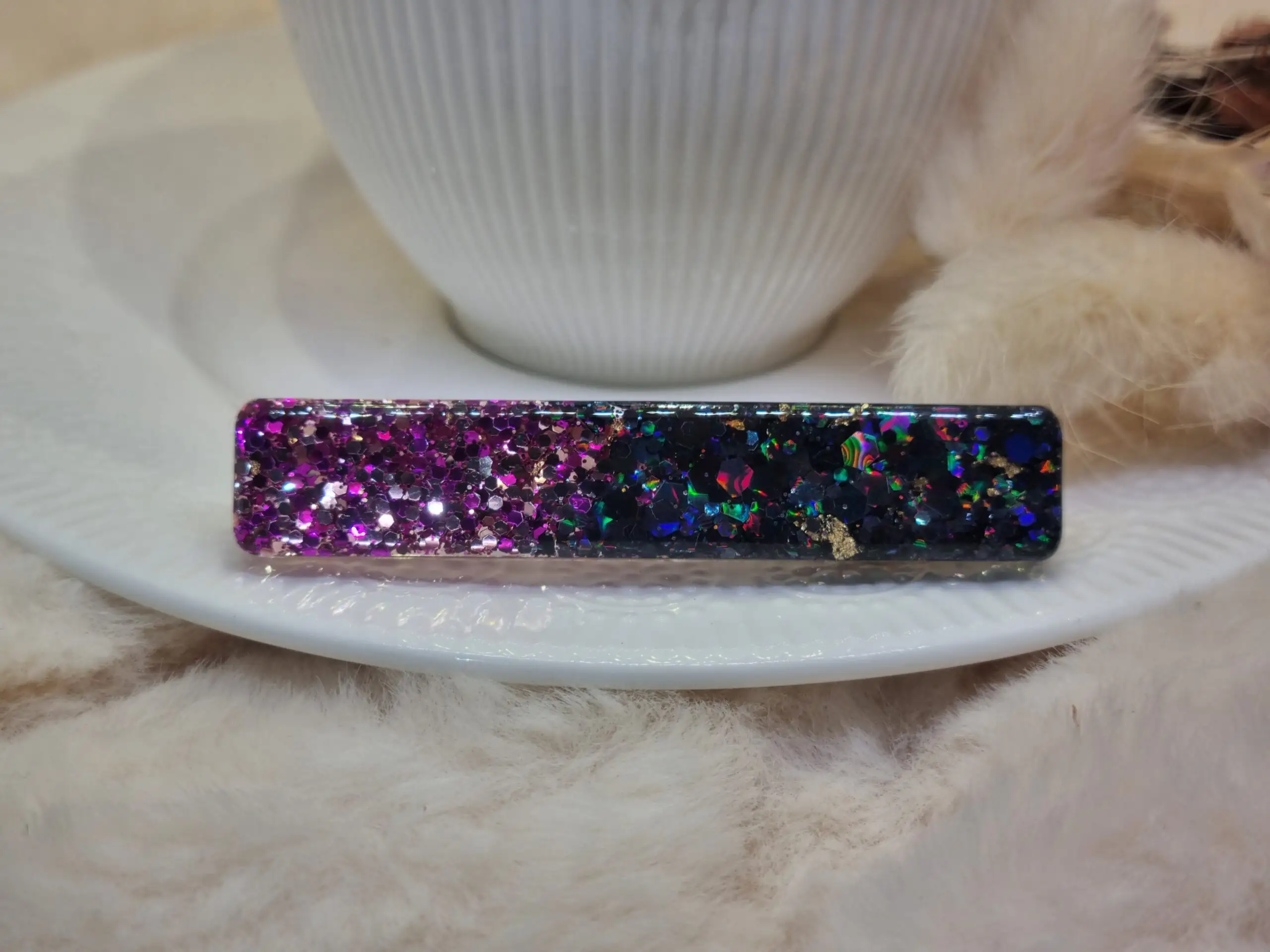 Barrette Cheveux Rectangle en Résine – Style, Couleurs & Éclat ✨