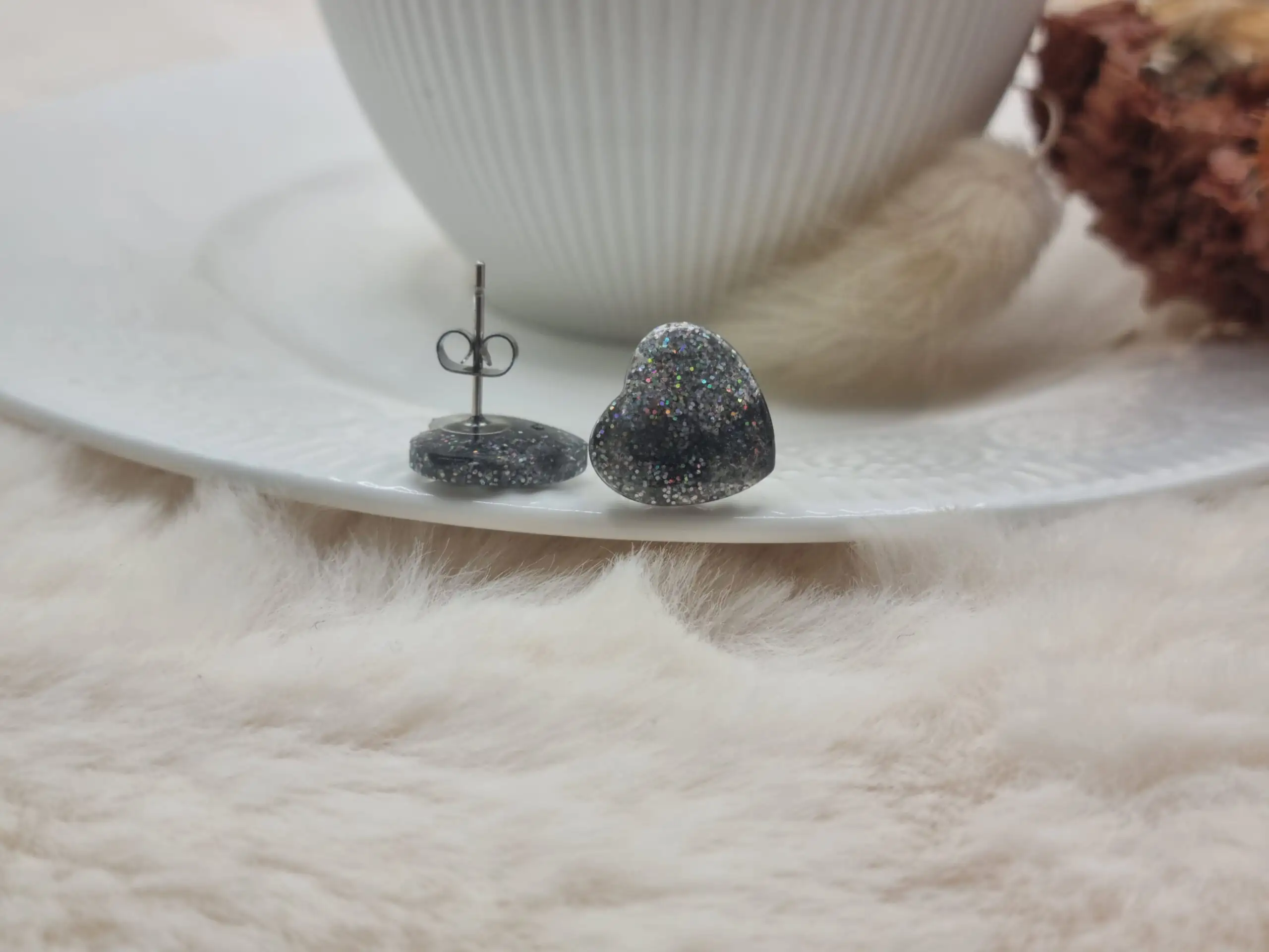 💖 Puces d'oreilles cœurs – Élégance et légèreté à vos oreilles ! – Image 2