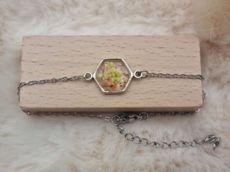 ✨ Bracelet Hexagone – Élégance et Originalité à Votre Poignet ✨