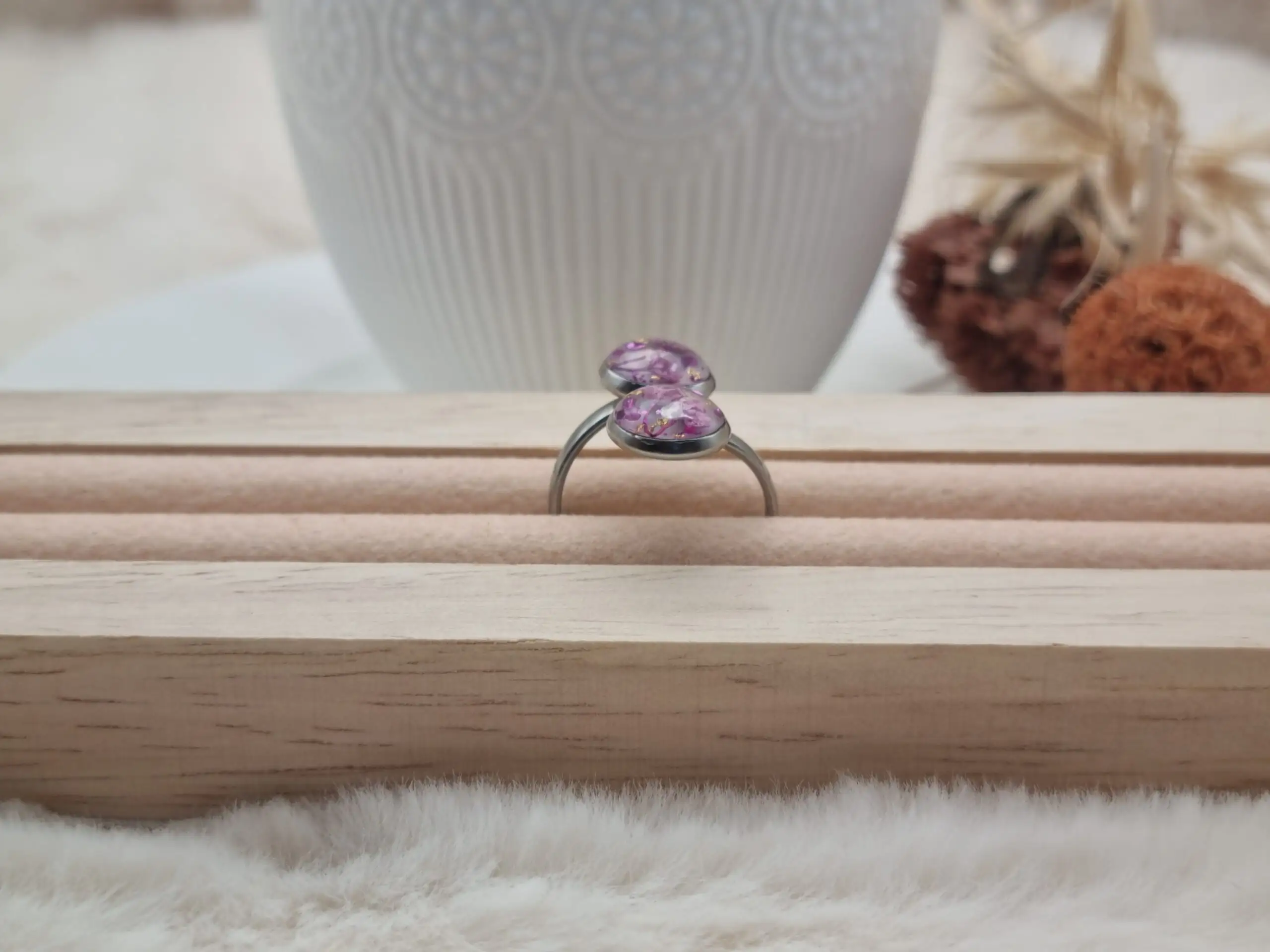 ✨ Bague Deux Cabochons, Réglable en Résine et Acier – Élégance Unique pour Vos Mains ! ✨ – Image 2