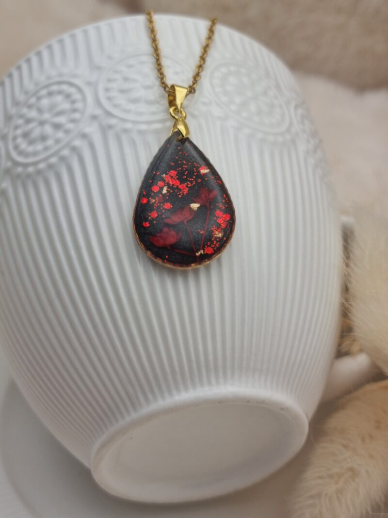 🌼 Pendentif Goutte Dorée « Petites Fleurs Séchées » - Nature et Élégance 🌟 – Image 5