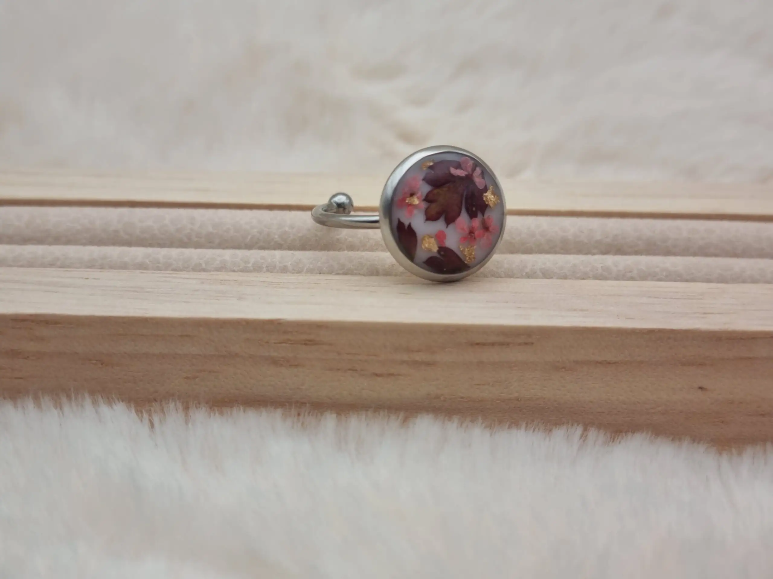 ✨ Bague Cabochon Réglable en Résine et Acier – Élégance Unique pour Vos Mains ! ✨ – Image 2