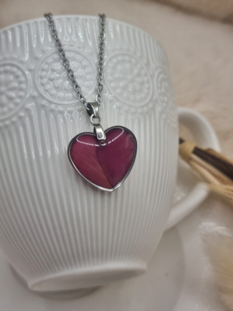 🌹  Pendentif Cœur Pétales de Roses 🌹
