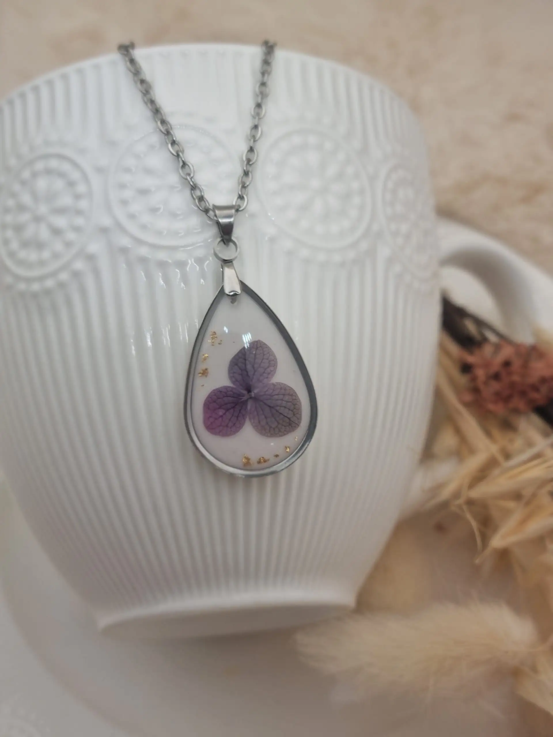 🌸 Collier Goutte « Fleur d’Hortensia » – Élégance Naturelle 🌸 – Image 3