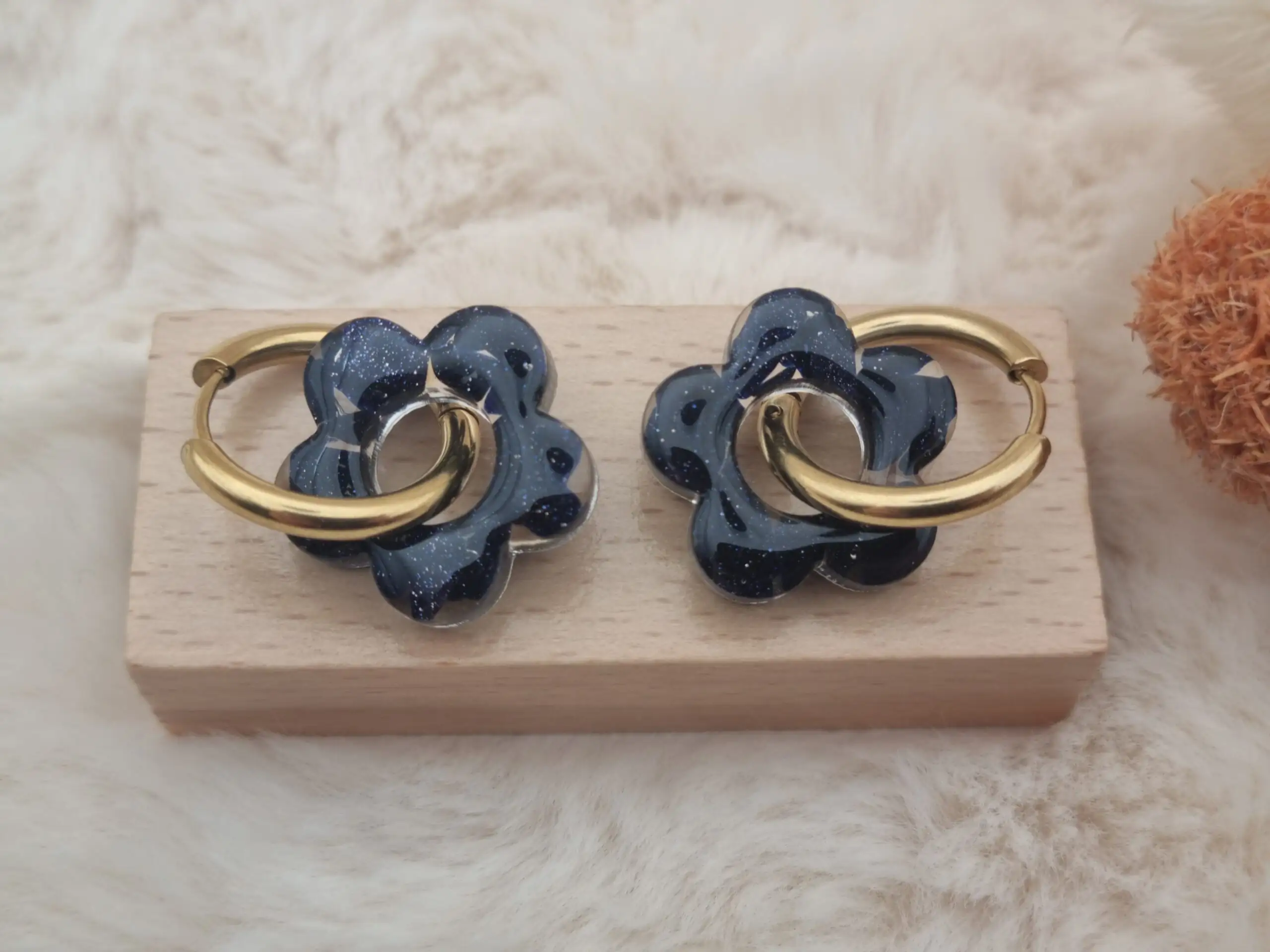 Créoles Interchangeables Fleuries - Pierre de sable bleue - 🌸✨