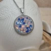 ✨ Collier « Cabochon Fleuri » – L'élégance de la nature à votre cou 🌸