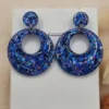 ✨ Boucles d’Oreilles Rondes Ajourées – Élégance et Légèreté au Quotidien 🌸