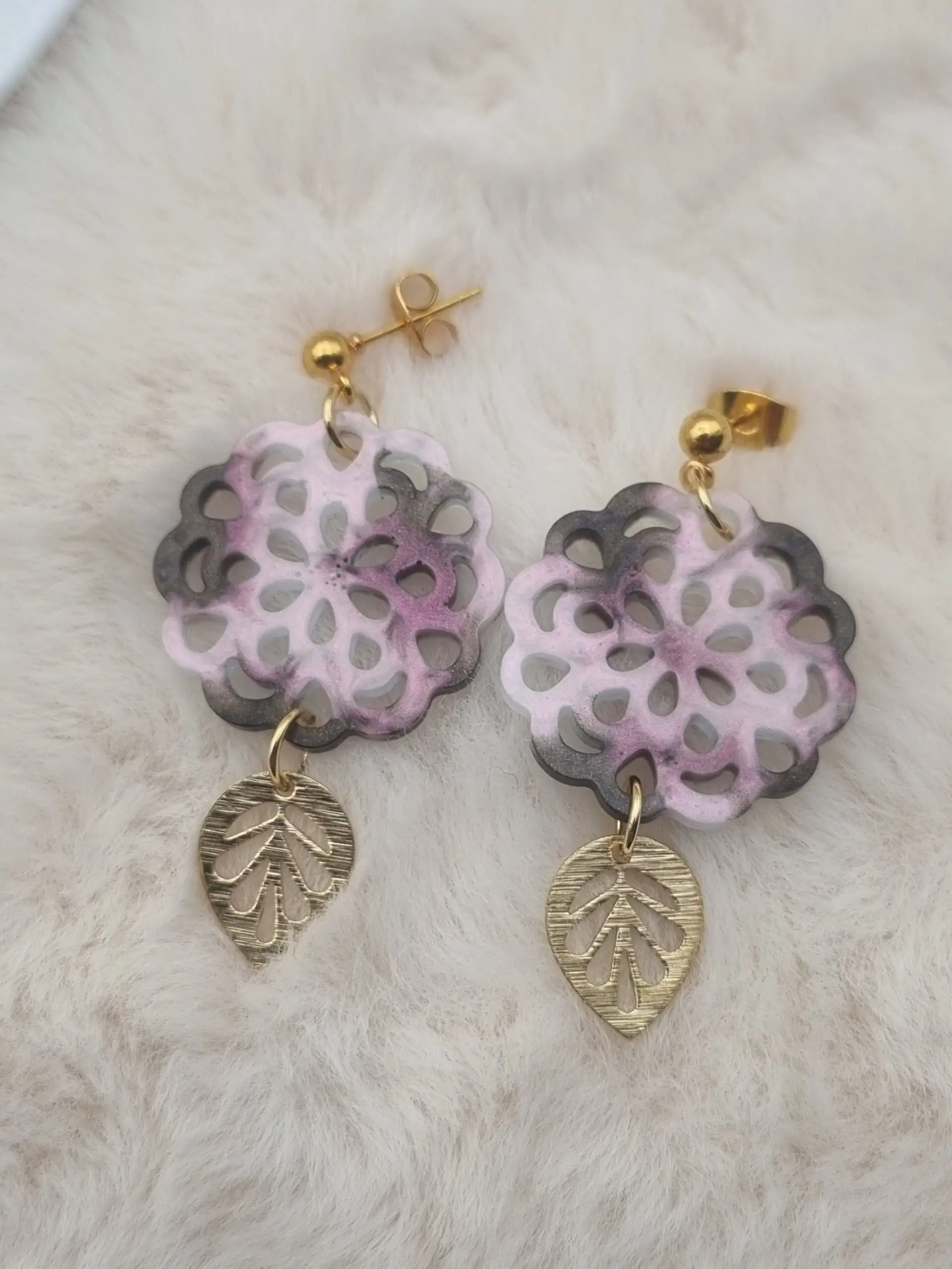 🌸 Fleur de Résine – Boucles d’oreilles légères et élégantes 🌸 – Image 4