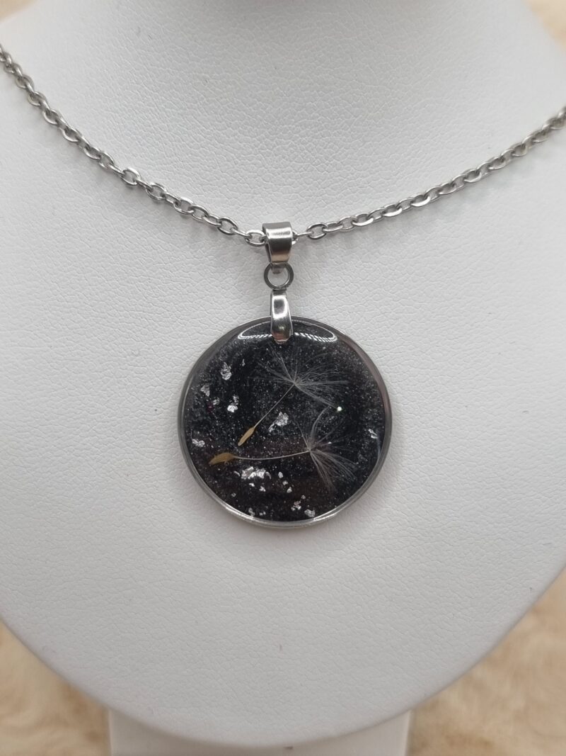 🌸 Pendentif rond « Akènes de Pissenlit » – Légèreté, Espoir et Renouveau ✨ – Image 2