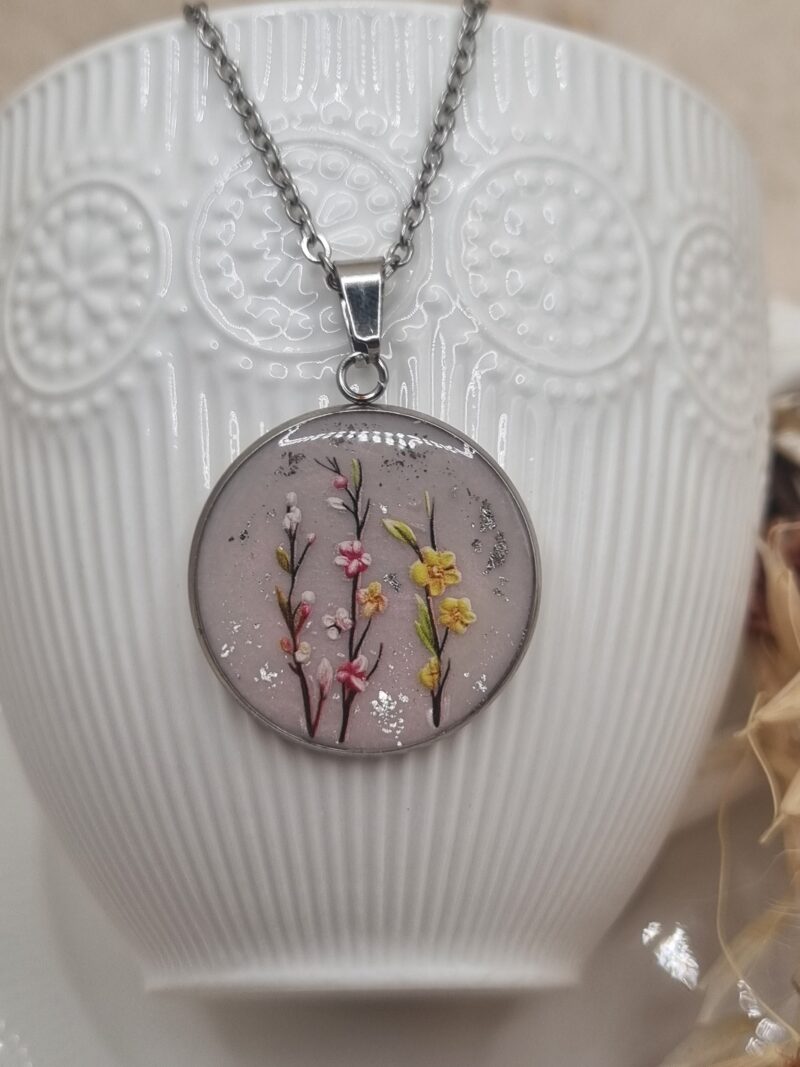 🌺 Pendentif Rond – Le Printemps 🌺 – Image 3