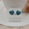 💖 Puces d'oreilles cœurs – Élégance et légèreté à vos oreilles !