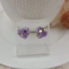 💖 Puces d'oreilles cœurs – Élégance et légèreté à vos oreilles !