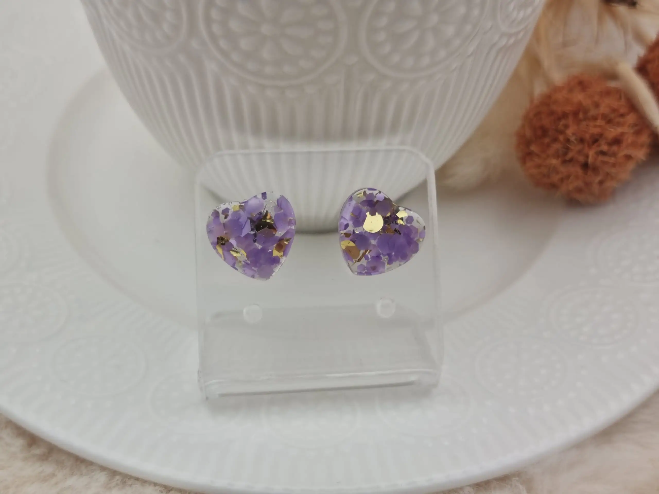 💖 Puces d'oreilles cœurs – Élégance et légèreté à vos oreilles !