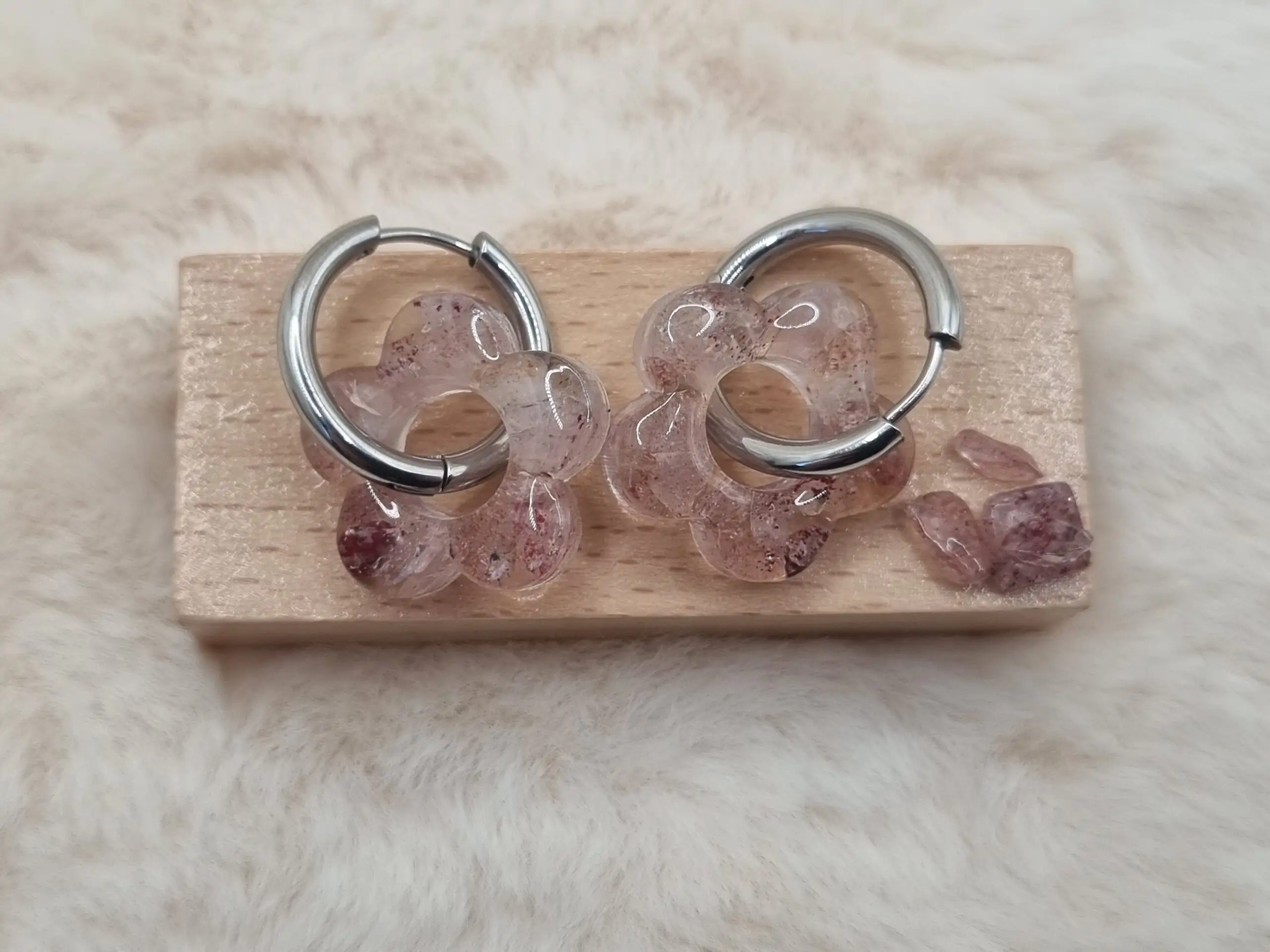 Créoles Interchangeables Fleuries - Quartz Rose - 🌸✨ – Image 6