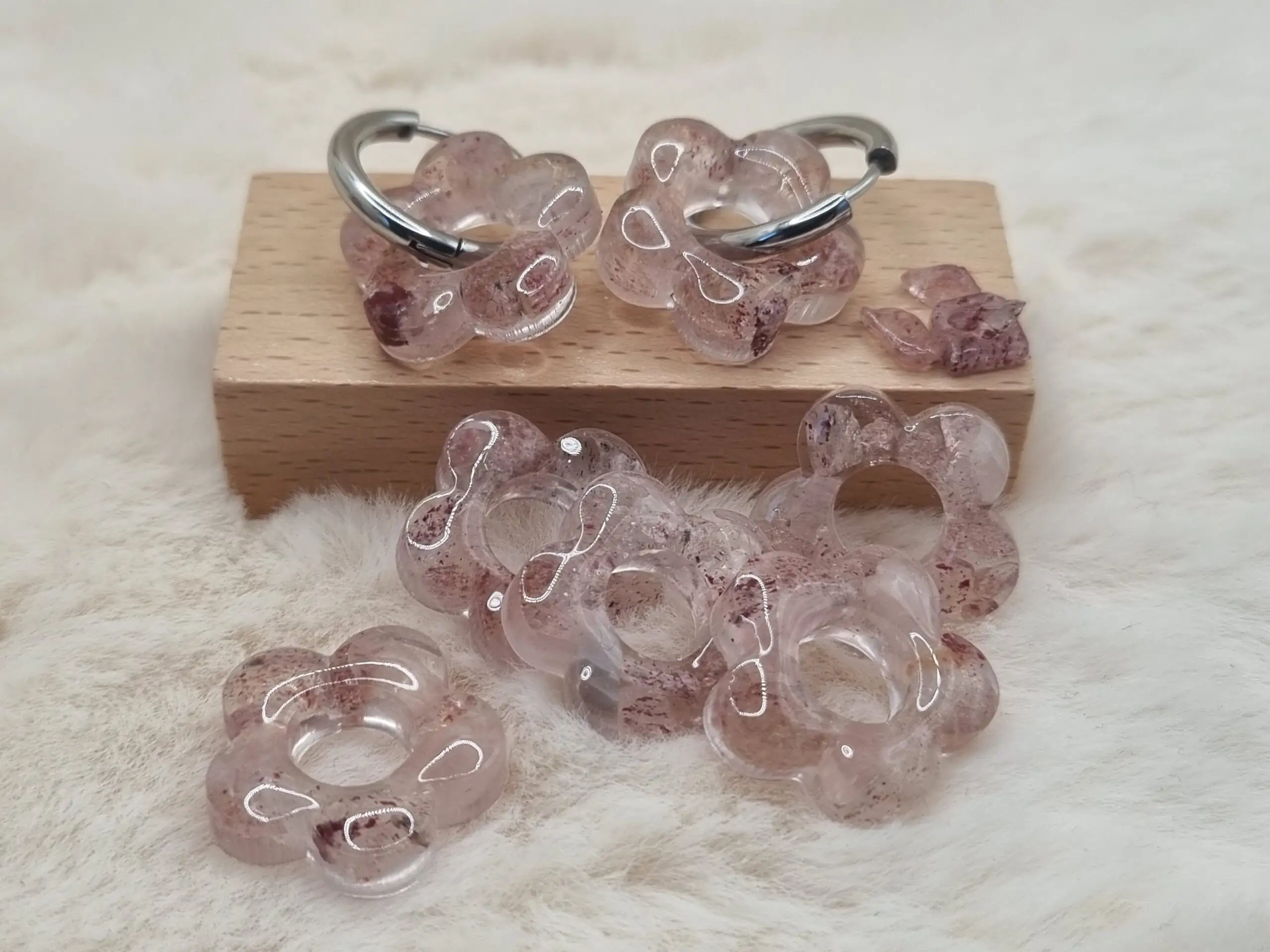 Créoles Interchangeables Fleuries - Quartz Rose - 🌸✨ – Image 5