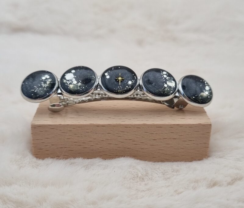 🌟 Barrette 5 Ronds - Un Accessoire Élégant pour Sublimer Votre Coiffure 🌟
