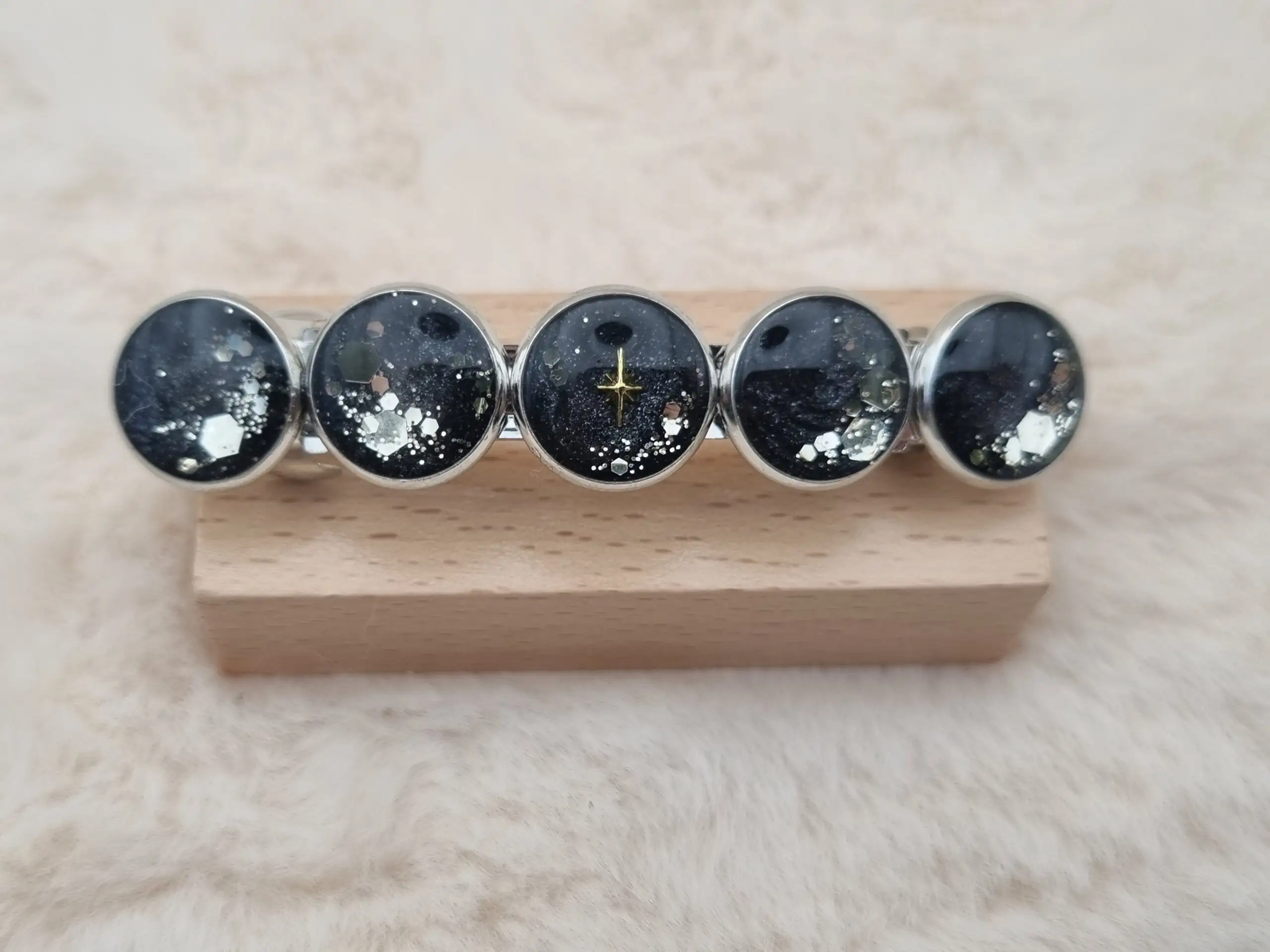 🌟 Barrette 5 Ronds - Un Accessoire Élégant pour Sublimer Votre Coiffure 🌟 – Image 4