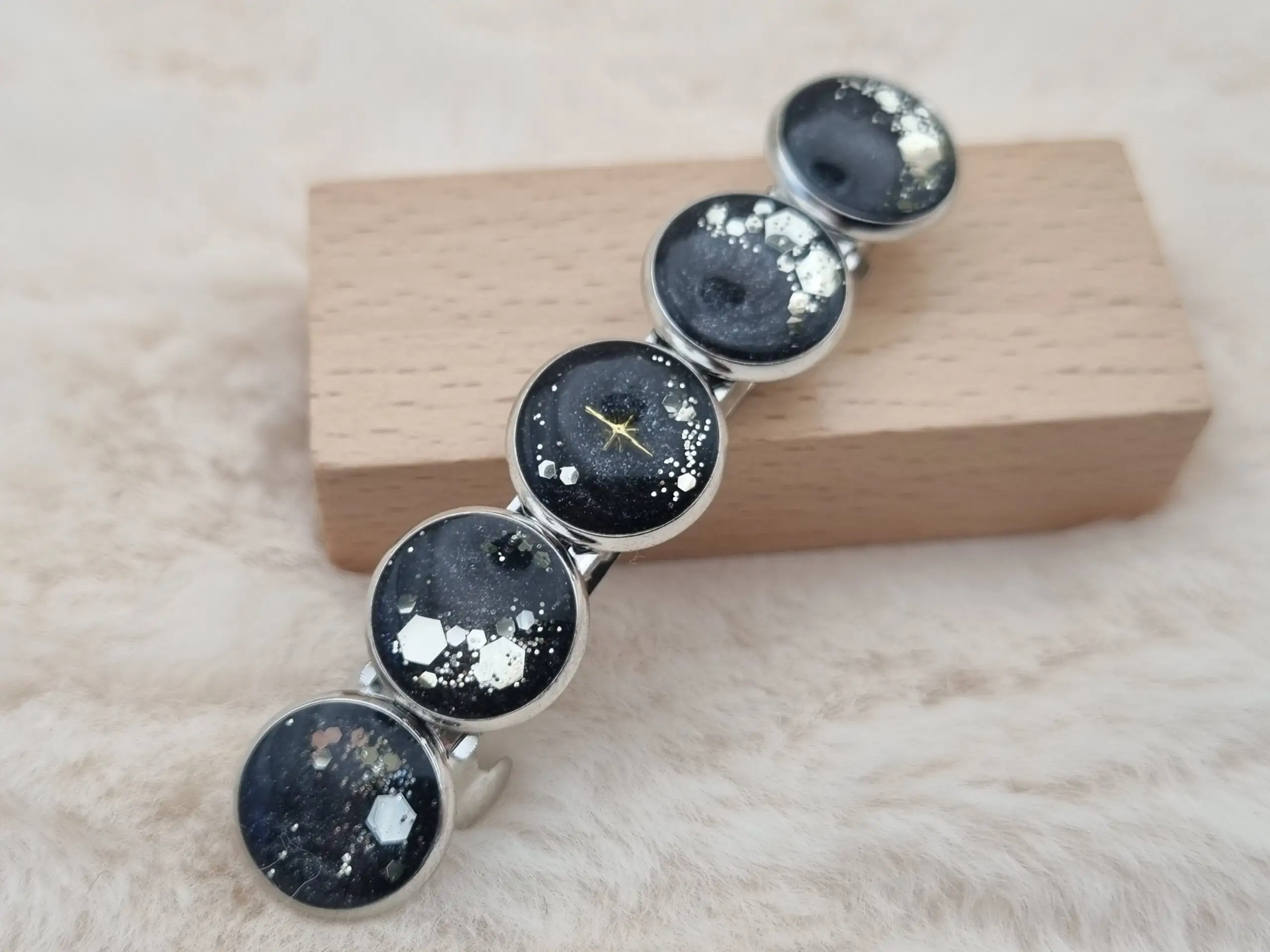 🌟 Barrette 5 Ronds - Un Accessoire Élégant pour Sublimer Votre Coiffure 🌟 – Image 2