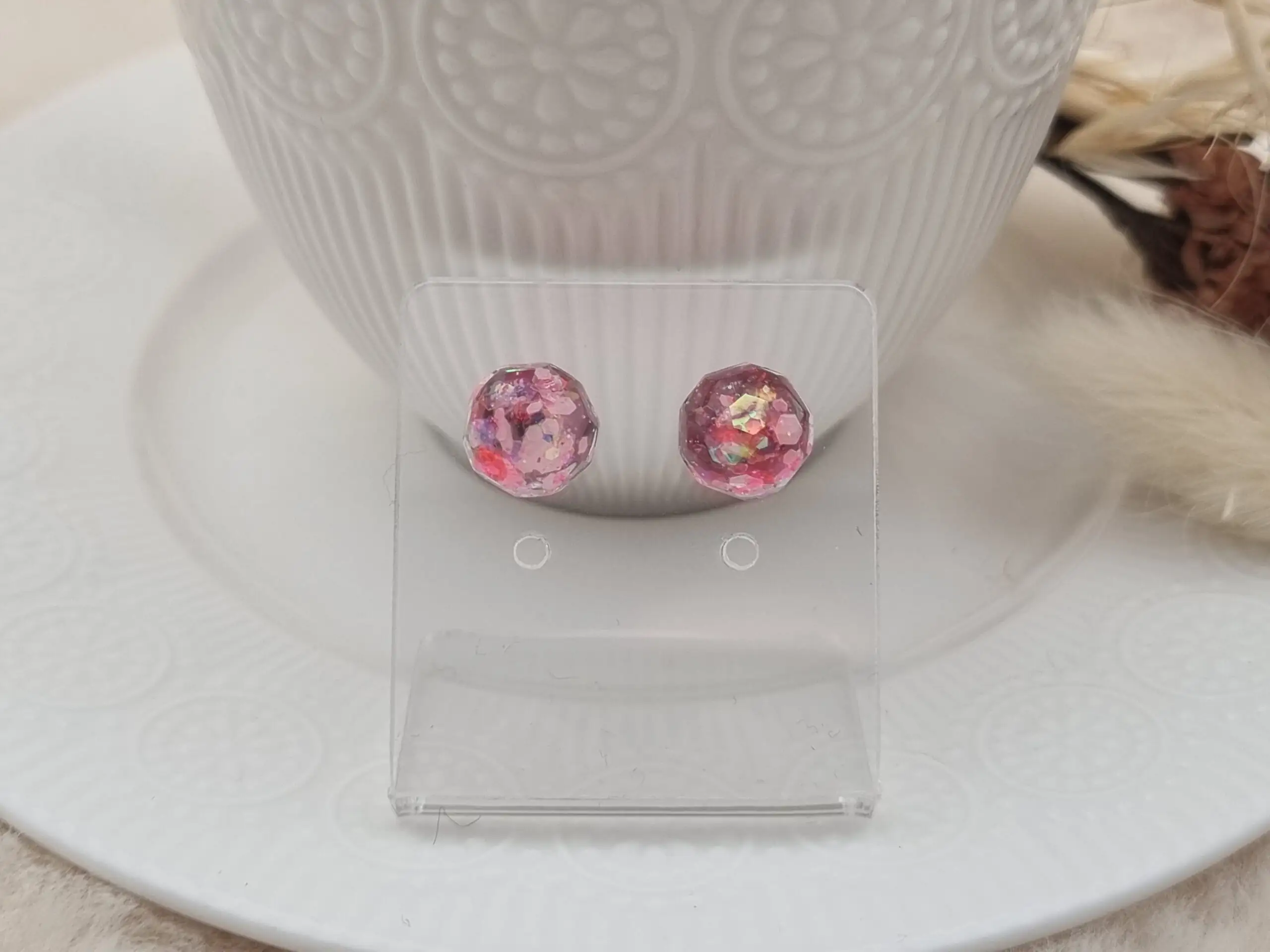 🌟 Puces d’oreilles à facettes - Élégance discrète 💎