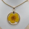 ✨ Collier acier doré, grand model « Bouton d'Or » – Un éclat de nature autour de votre cou 🌼