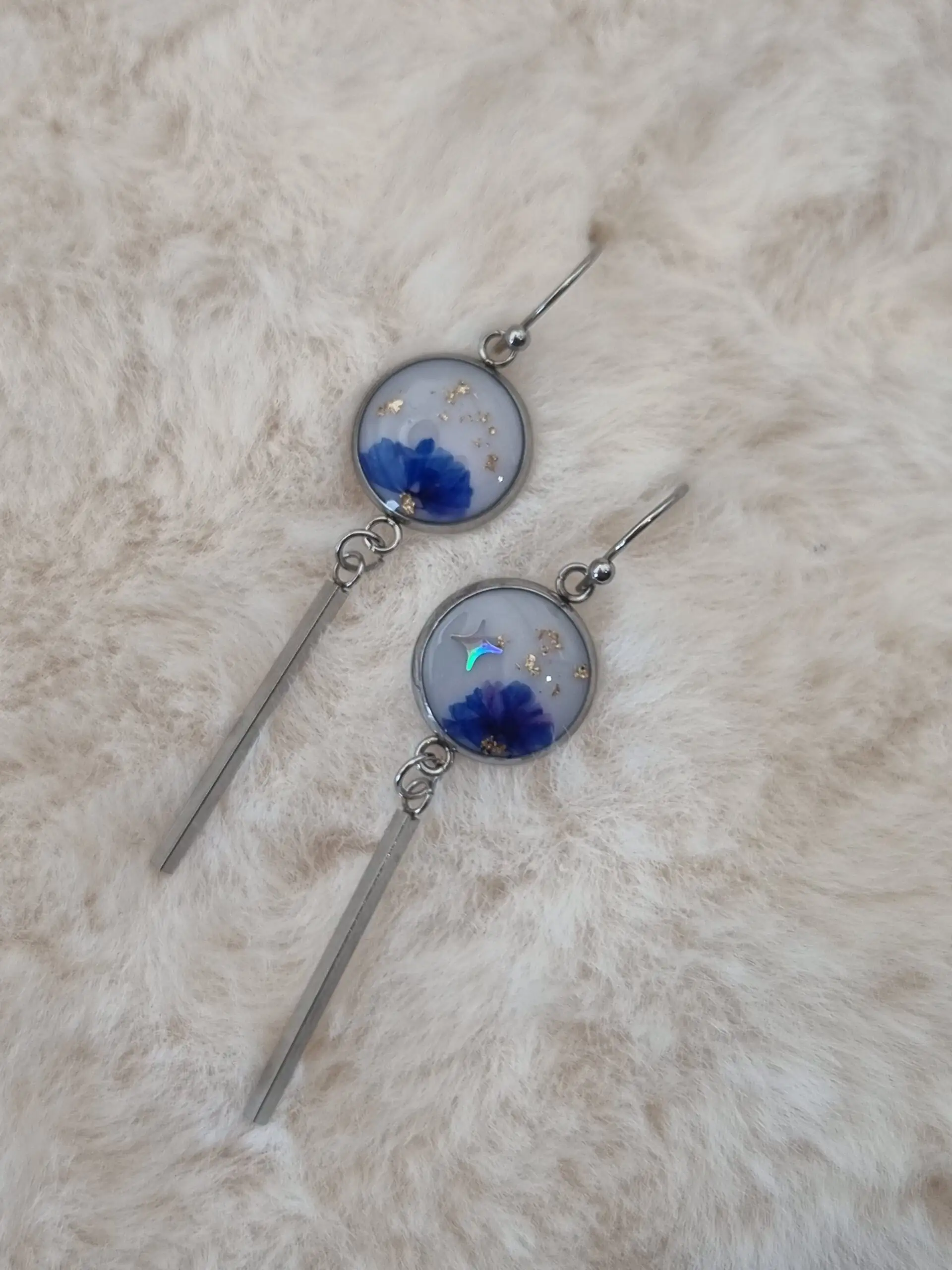 ✨ Boucles d'oreilles Cabochons Pendantes - L'élégance discrète à porter au quotidien ! ✨