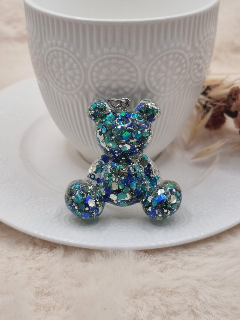 🌟 Porte-clé Ours – L’accessoire craquant et coloré pour vos clés ! 🐻✨