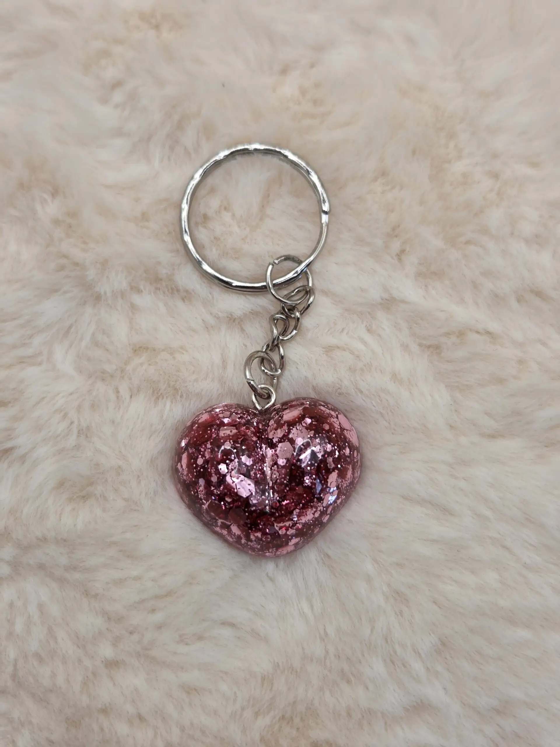 ❤️ Porte-Clé Cœur en Résine – Fait Main
