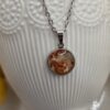 🍁 Pendentif “Écureuil d’Automne” 🐿️✨
