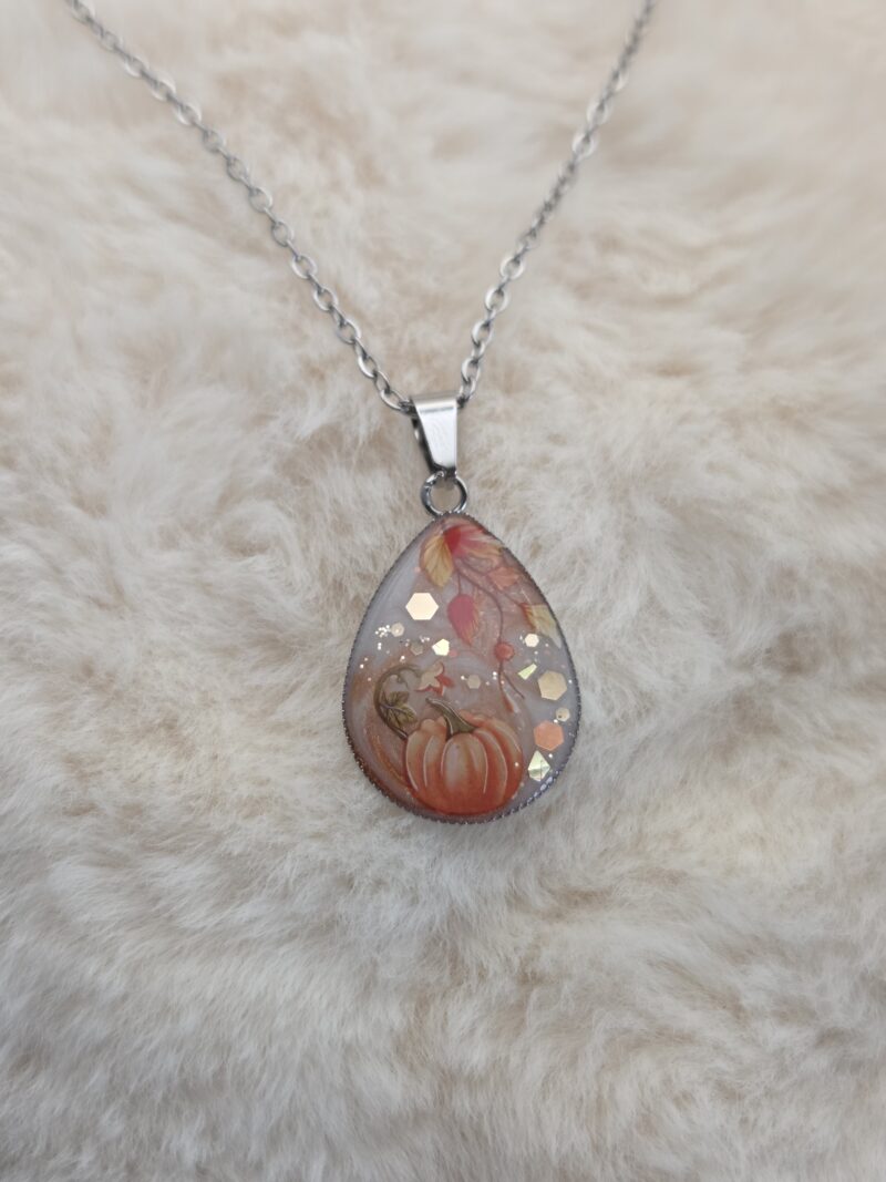 🎃🍂 Éclat d’Automne – Pendentif Goutte Nacré & Bronze Scintillant ✨💧