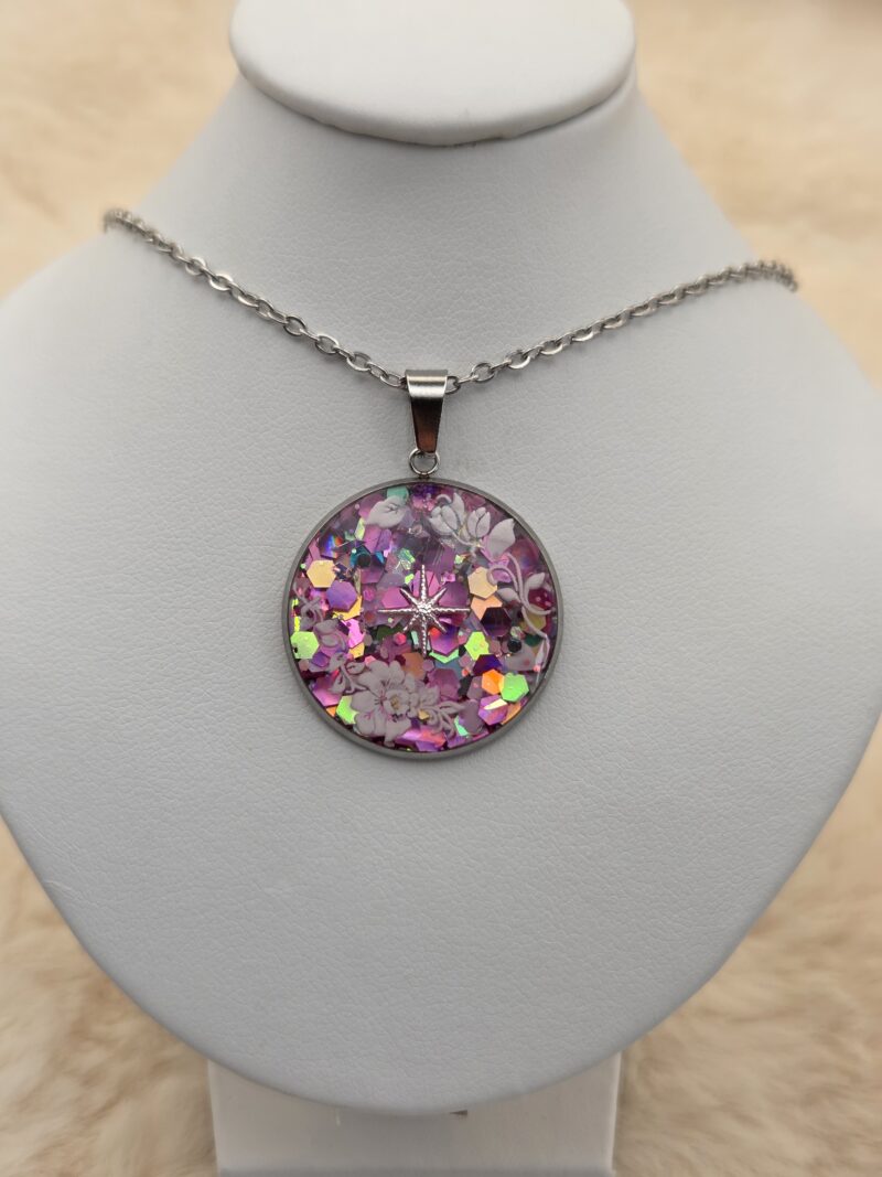 💖✨ Rose Étoilée – Pendentif Cabochon Féérique – Image 2