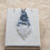 ✨ Pendentif Articulé "Gnome de Noël" en Acier et Résine 🎄