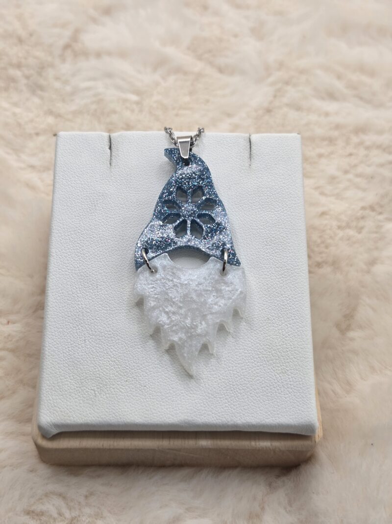 ✨ Pendentif Articulé "Gnome de Noël" en Acier et Résine 🎄