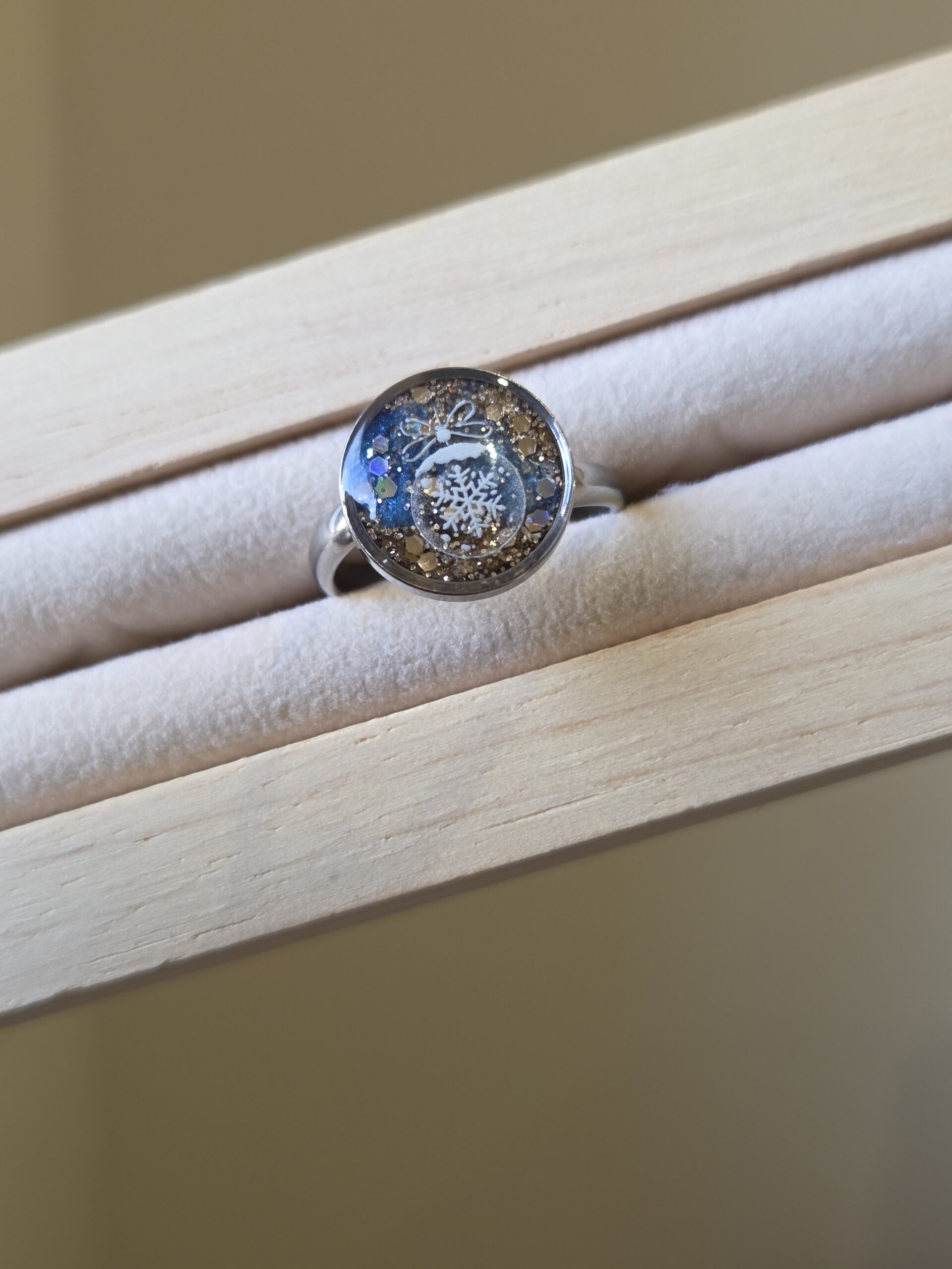 ❄️ Bague “Boule de Neige” – L’éclat magique de Noël ✨ – Image 2