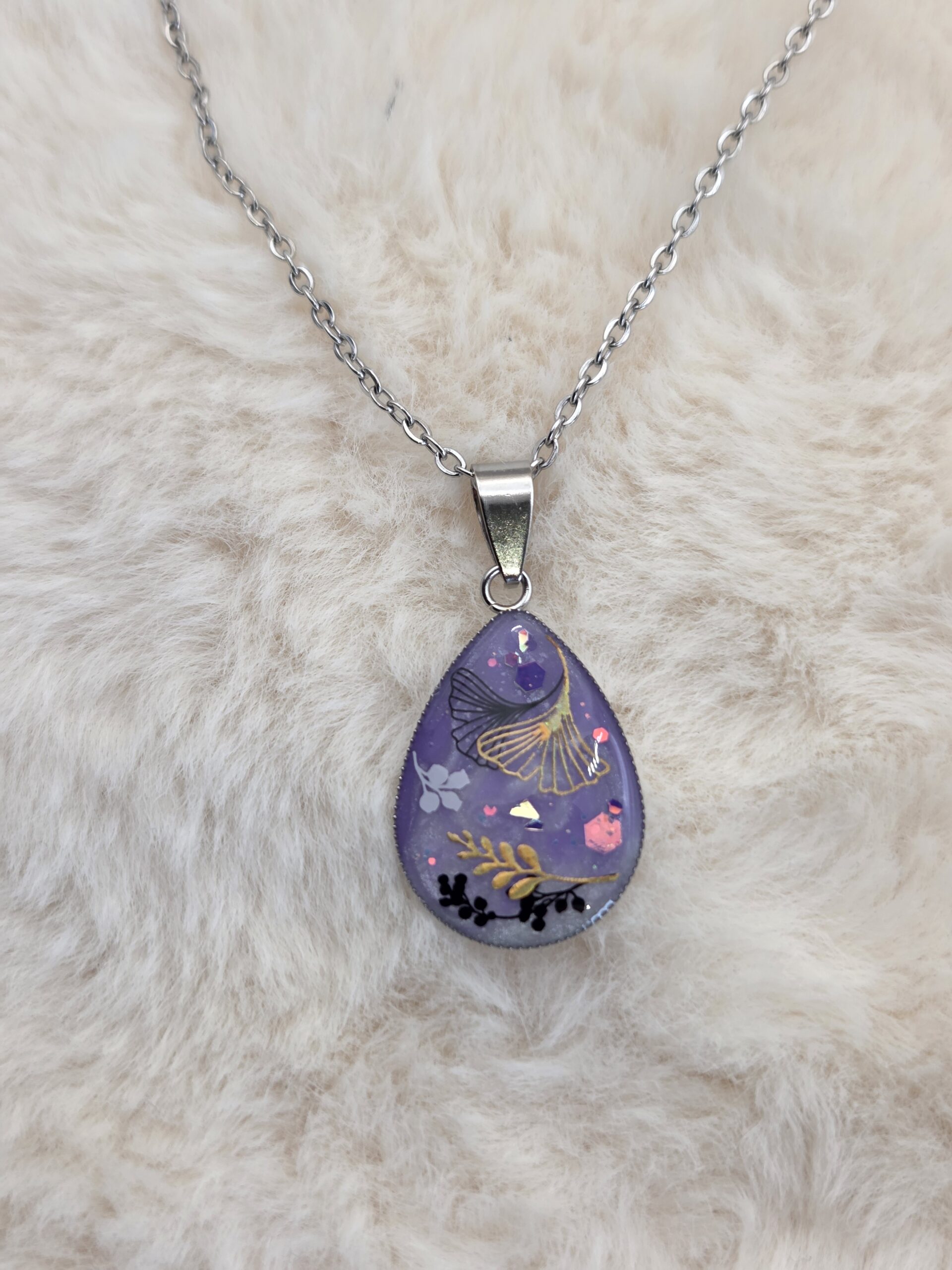 🌿💜 Pendentif Ovale Goutte – Motifs Feuillage et Ginkgo Biloba – Image 3