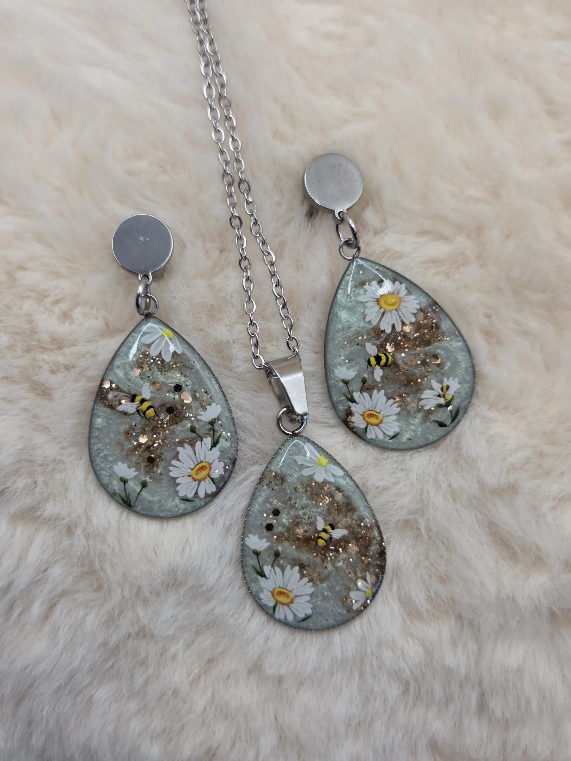 đđ Boucles dâOreilles Cabochon Goutte â PĂąquerettes & Petites Abeilles â Image 4