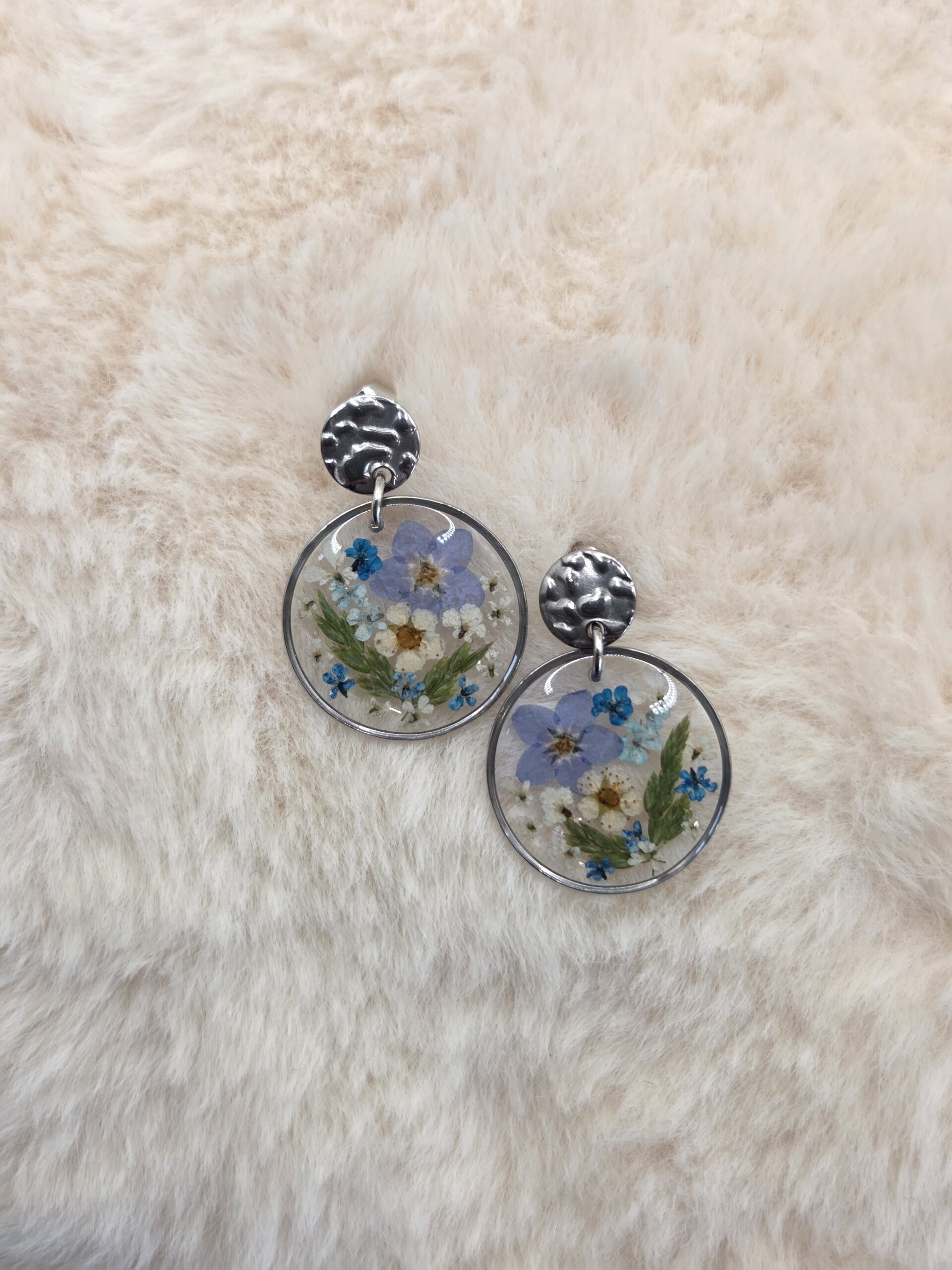 🌸✨ Boucles d’oreilles rondes – Fleurs séchées & acier inoxydable – Image 2
