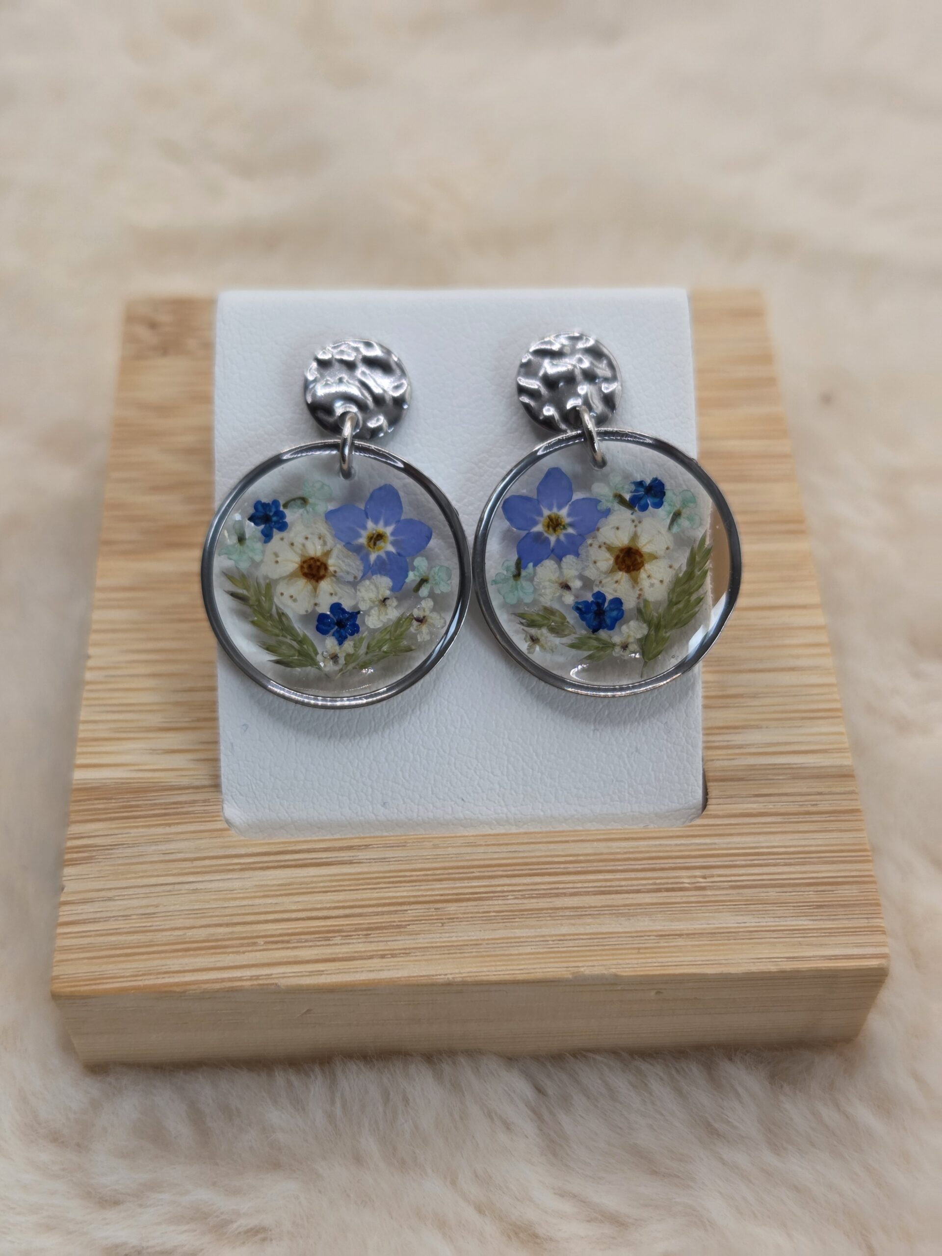 🌸✨ Boucles d’oreilles rondes – Fleurs séchées & acier inoxydable