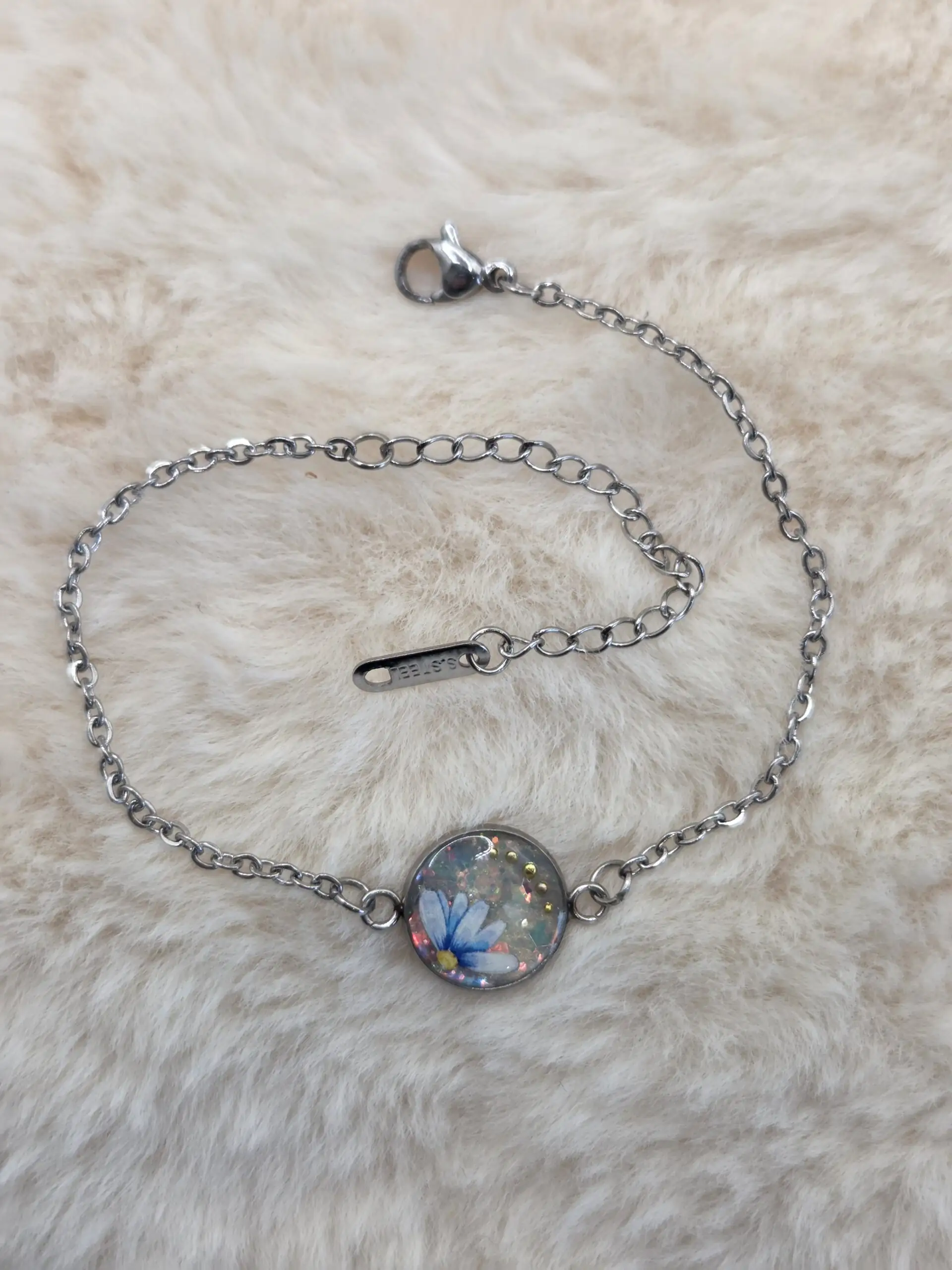 ✨ Bracelet Cabochon Rond – Fleur Bleue Lumineuse ✨ – Image 2