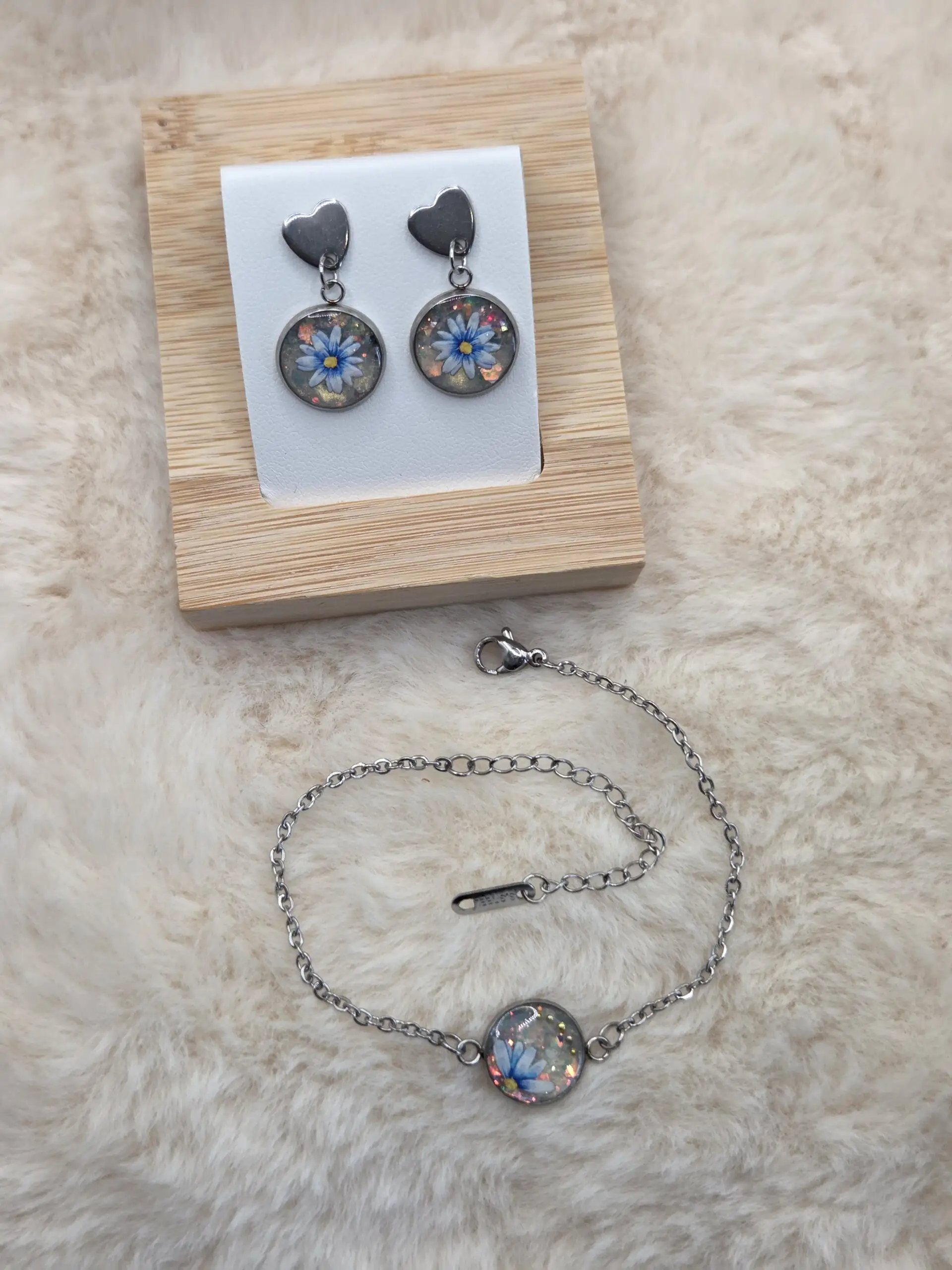 ✨ Boucles d’Oreilles Pendantes Cabochon – Fleurs Bleues ✨ – Image 5