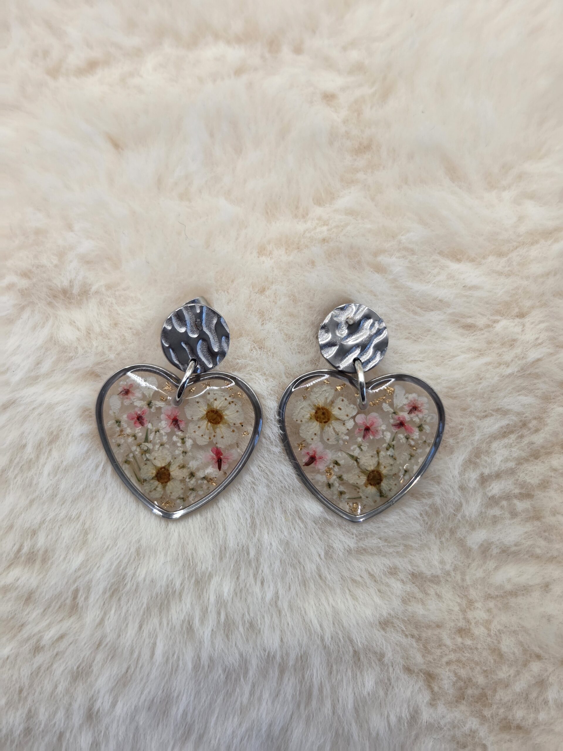 💖 Boucles d’Oreilles Cœur – Fleurs Séchées Naturelles 💖 – Image 4